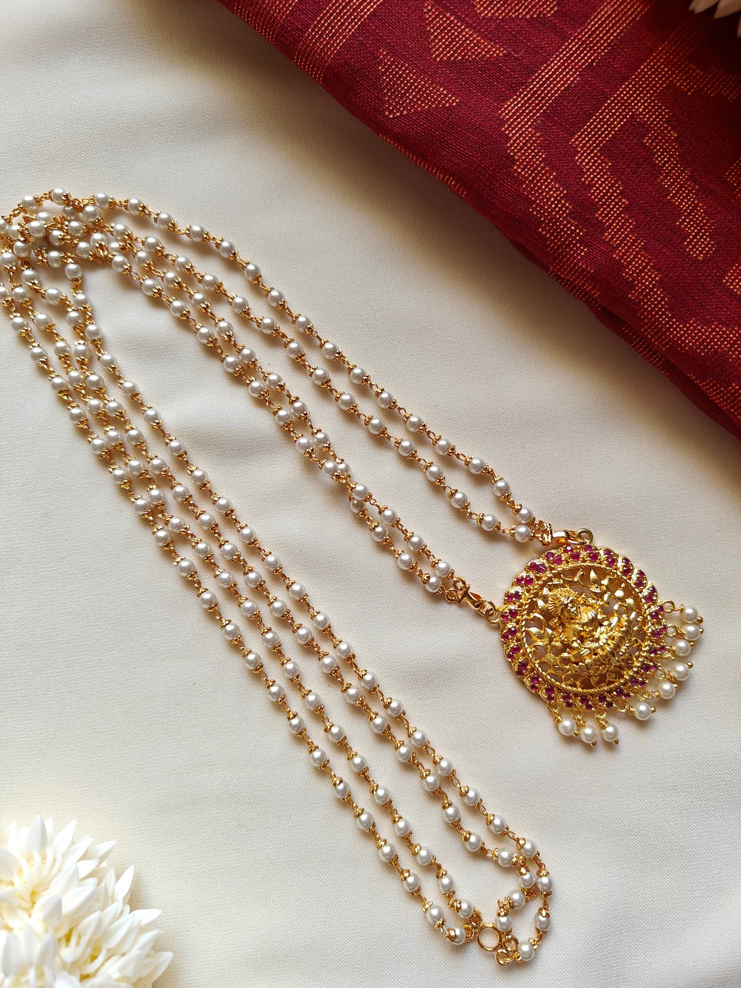 Kemp Stone Laxmi Pearl Necklace