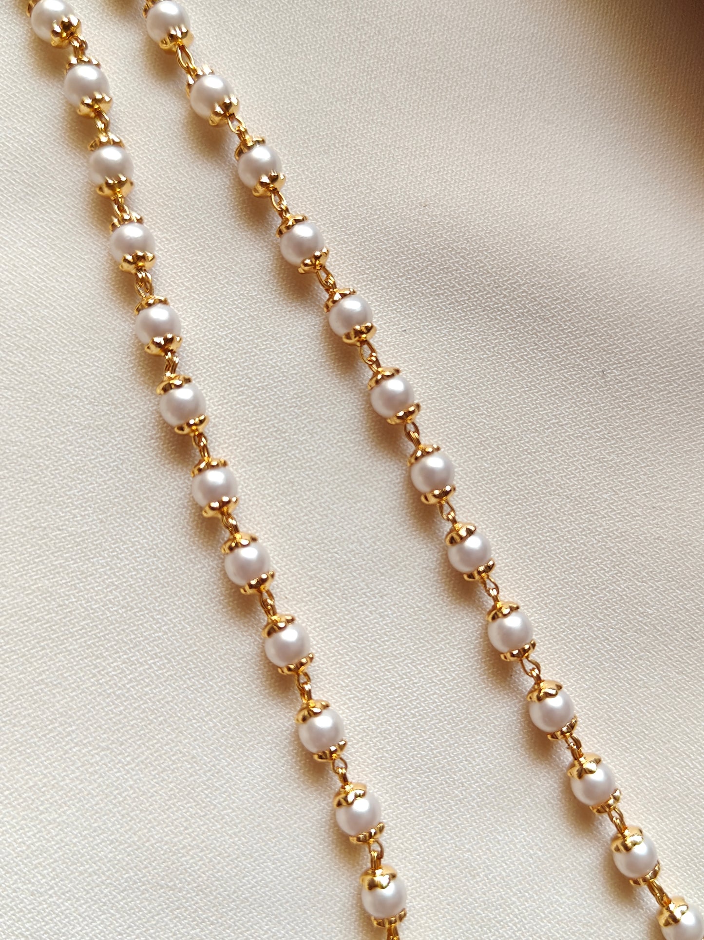 Laxmi Pendant Pearl Necklace